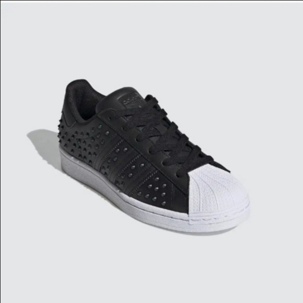 GUC Adidas "Superstar" Studded Sneakers - US Women's Size 6
